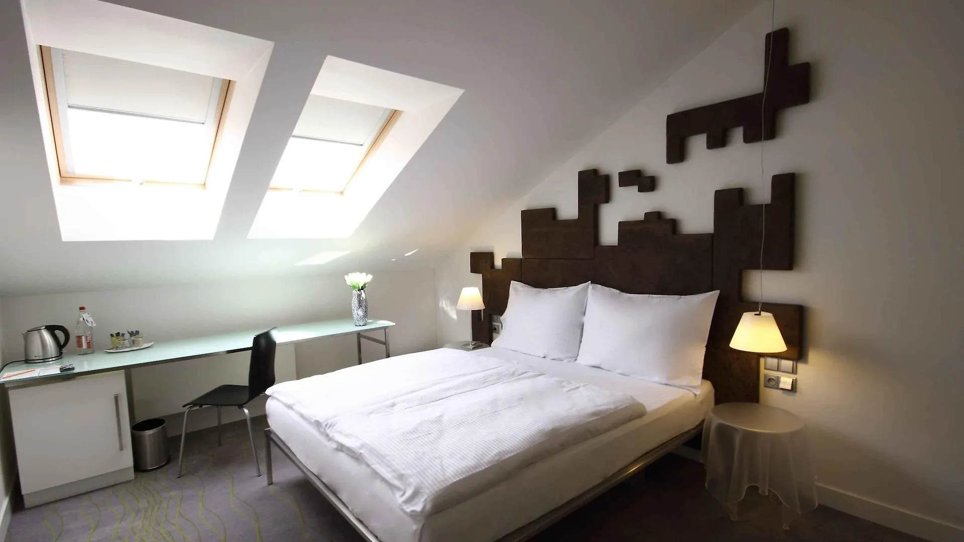 Hotel Pure White Praga República Checa