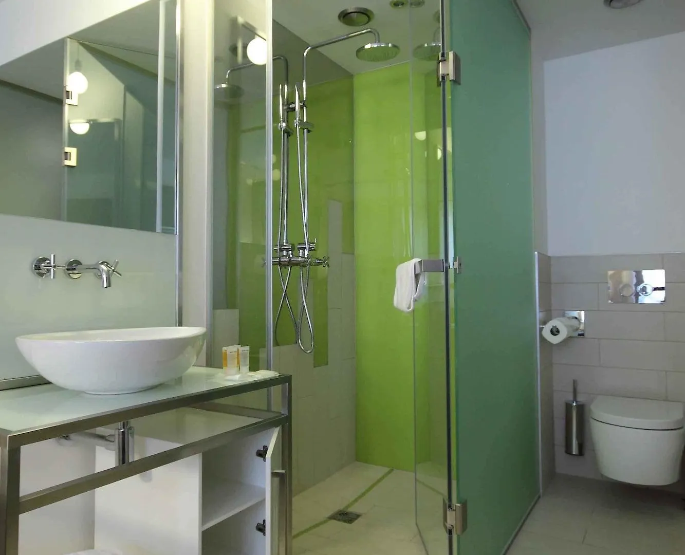 Pure White Hotell Prag