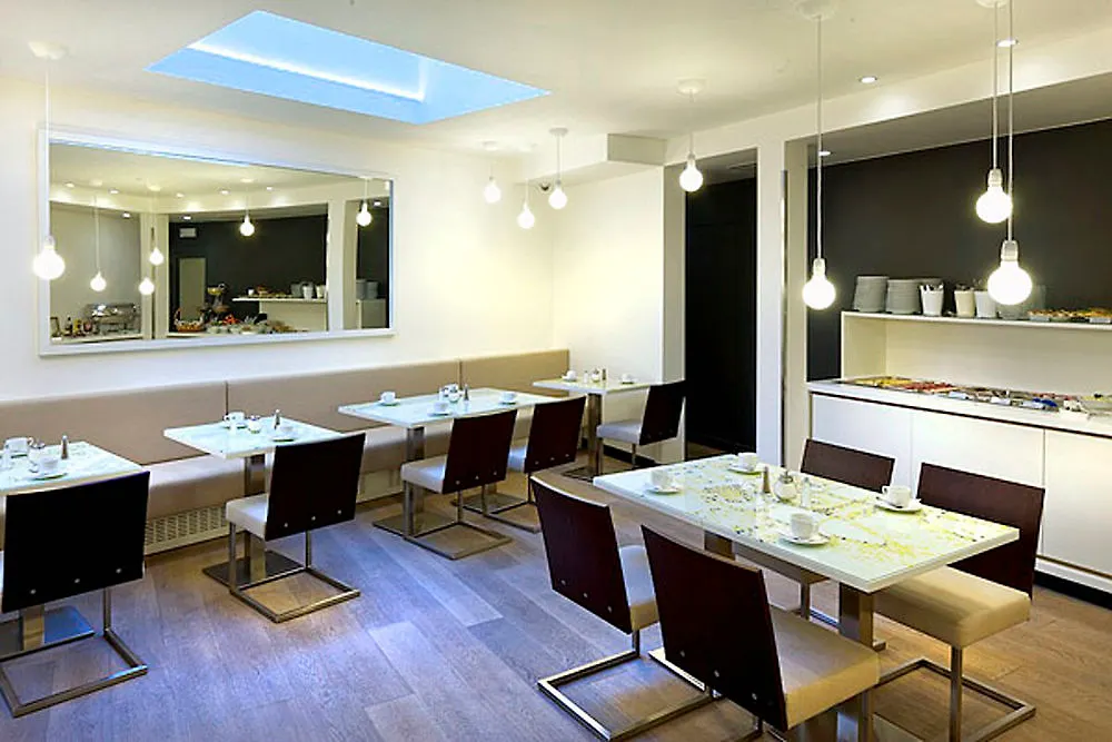 Pure White Hotell Prag